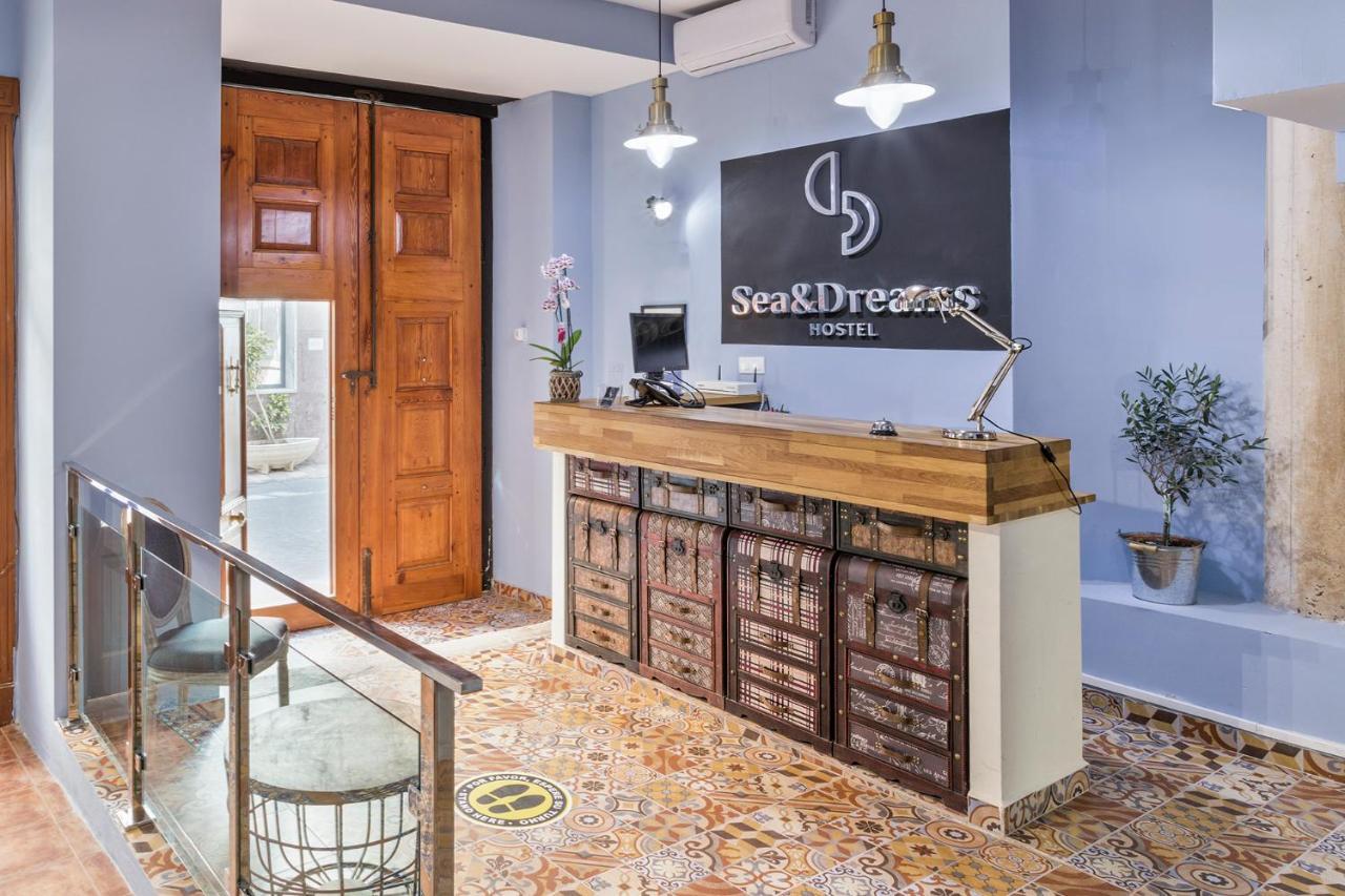 Hostel Sea&Dreams 칼페 외부 사진