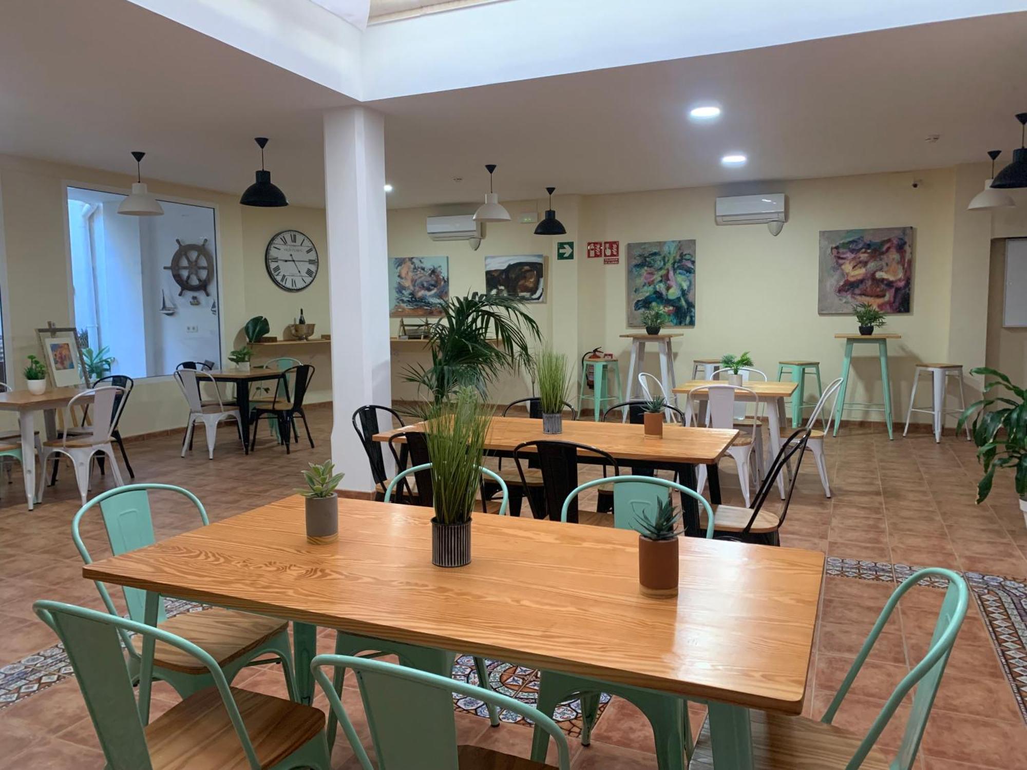 Hostel Sea&Dreams 칼페 외부 사진